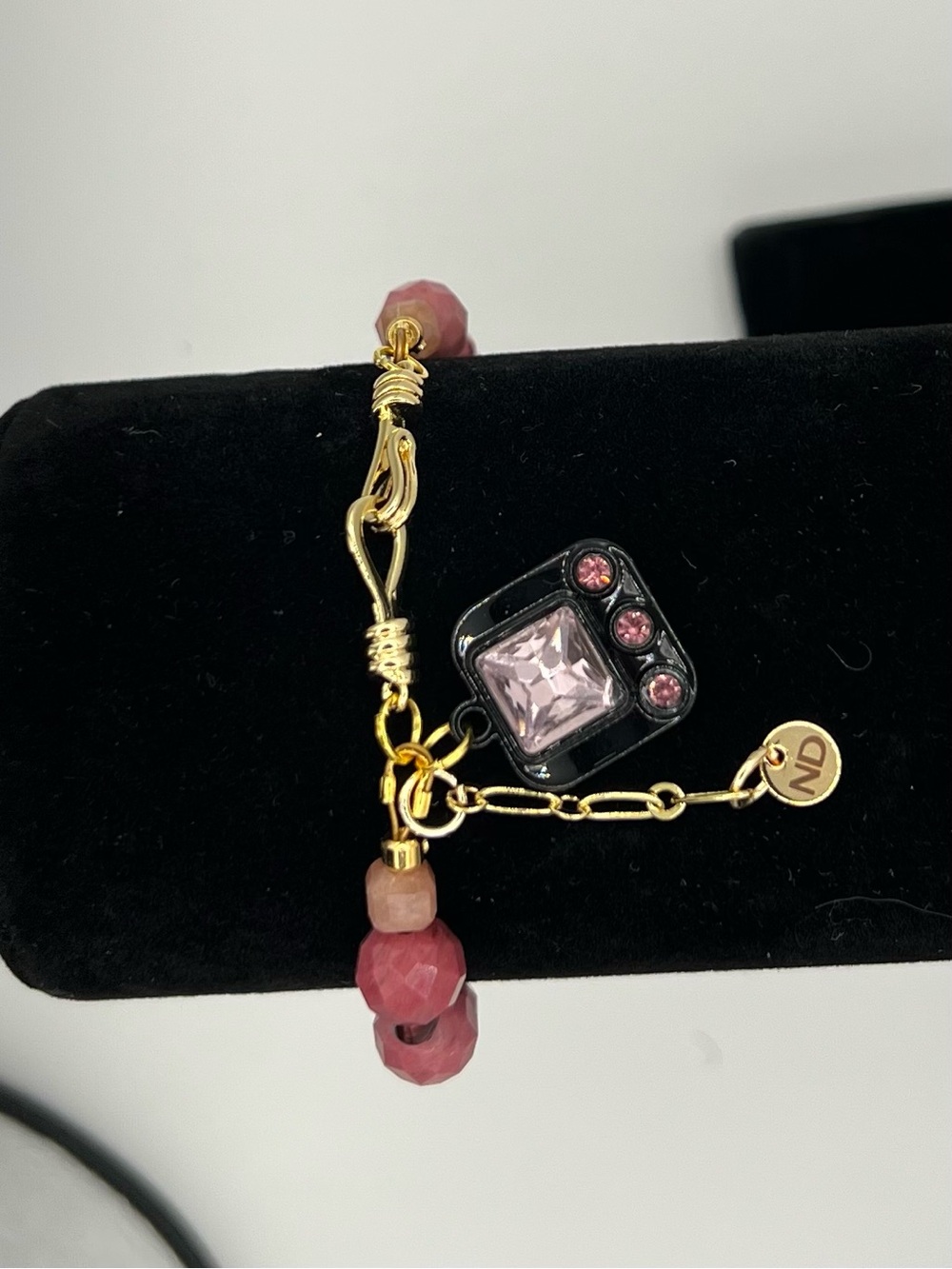Faceted Rhodonite & Burgundy Crystal Lined Pearl & Sunstone Charm Bracelet - Picture 3 of 4